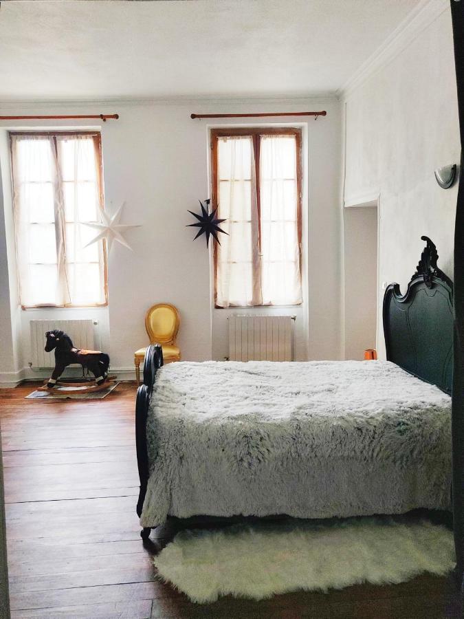 2 Chambres 88M2 Extra Centre Historique Cahors Vaste Appartement Convivial Et Cosy Exterior photo