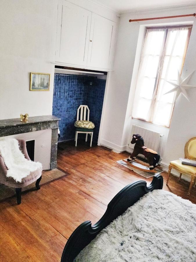 2 Chambres 88M2 Extra Centre Historique Cahors Vaste Appartement Convivial Et Cosy Exterior photo